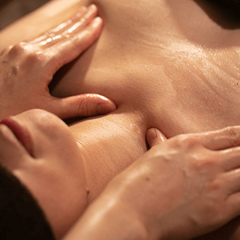 全身アロマリンパマッサージ